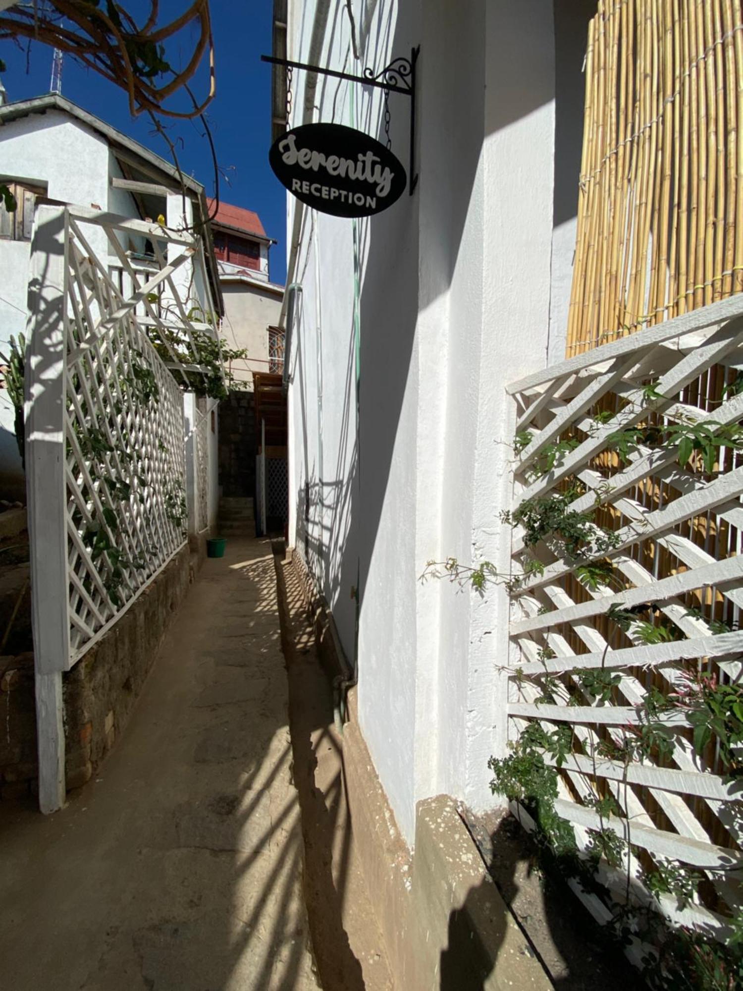 M'Serenity Guest House Antananarivo Exterior foto