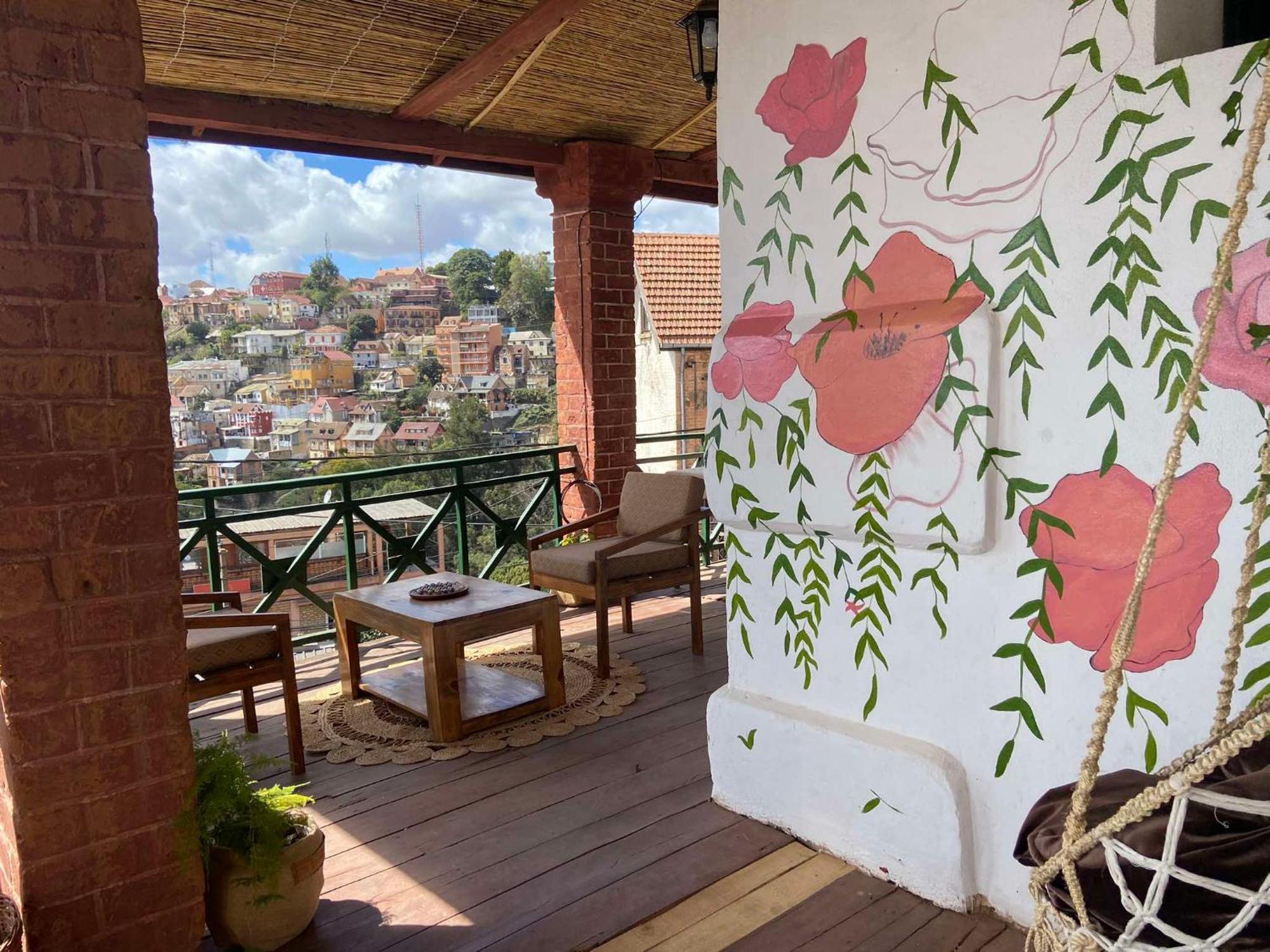 M'Serenity Guest House Antananarivo Exterior foto
